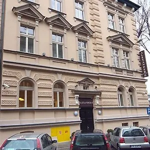 Downtown Otel