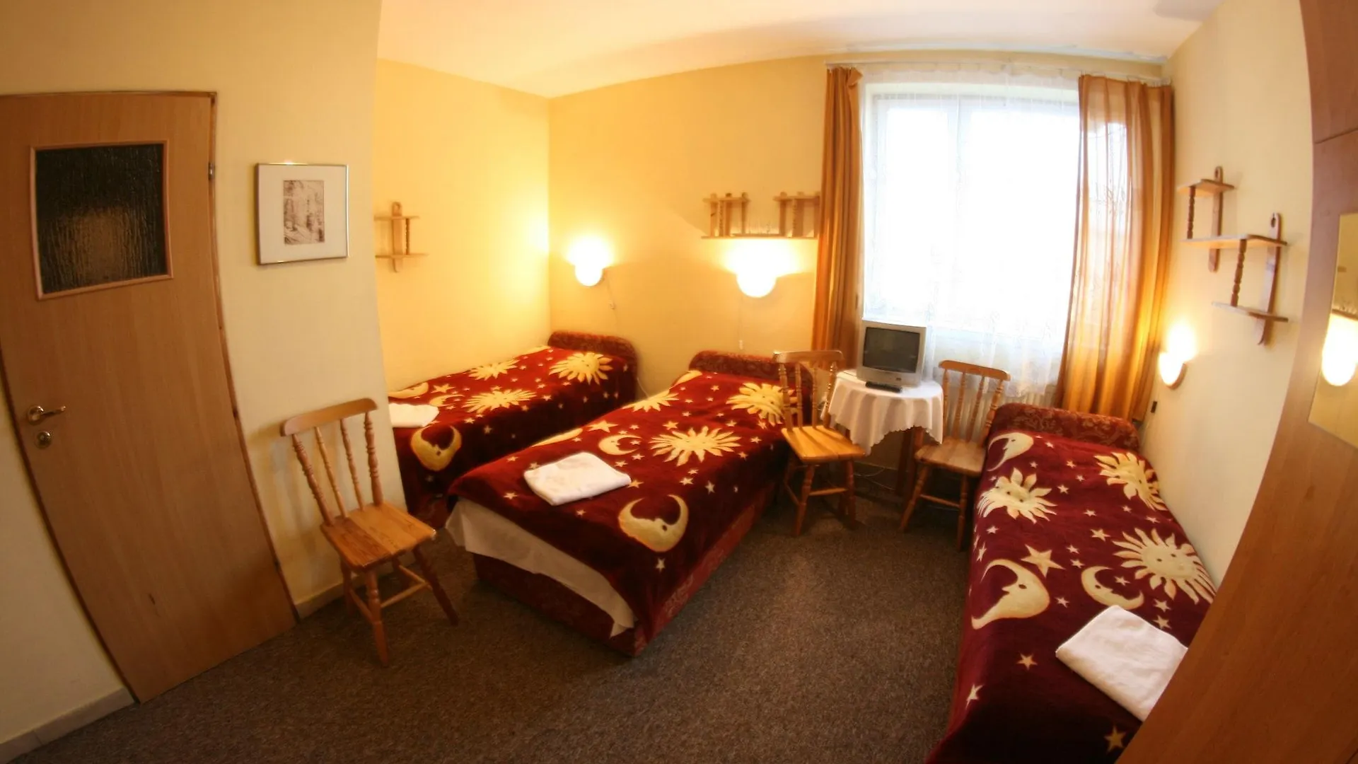 Hotel Daisy Superior Krakov 3*,