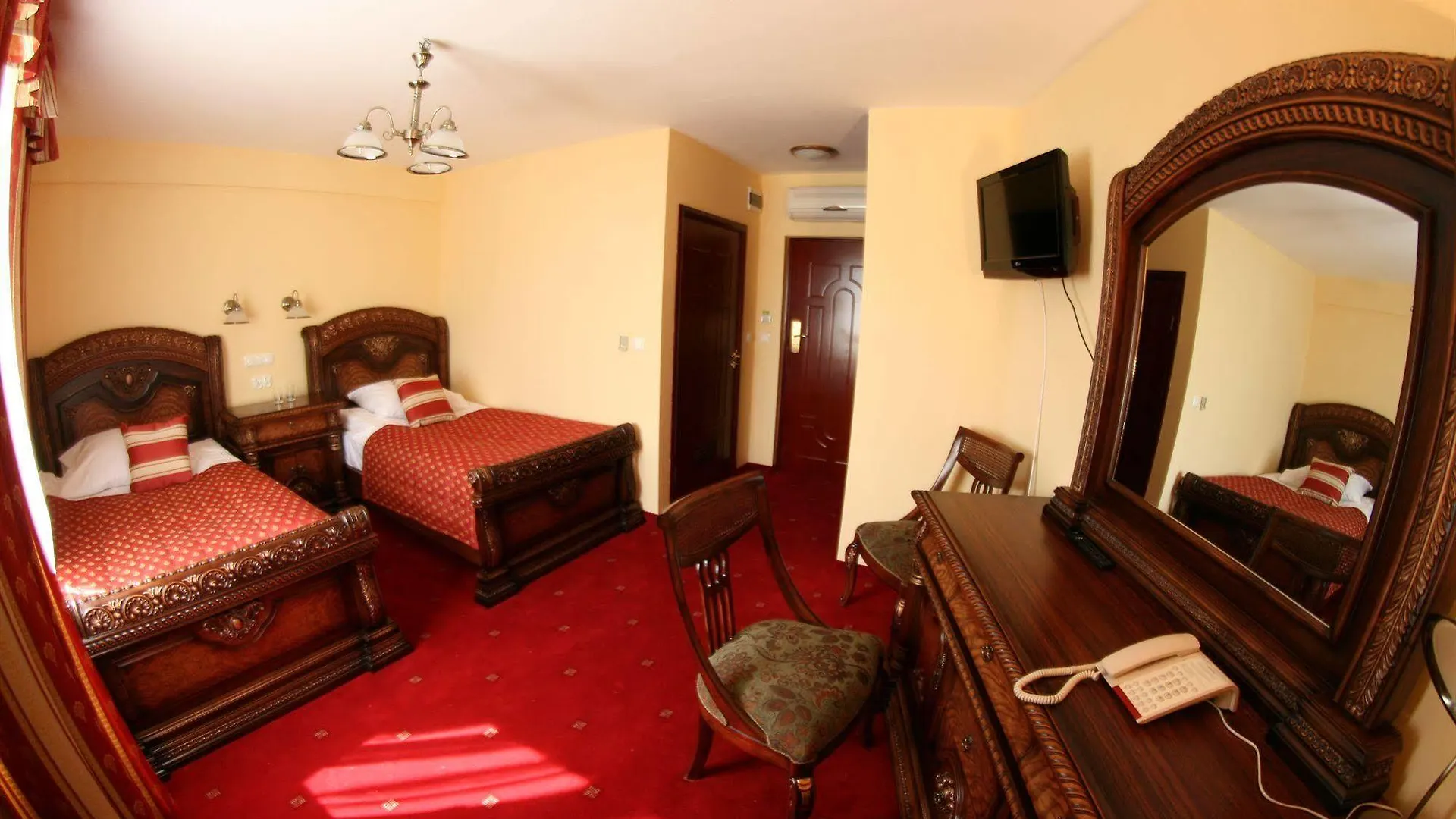 Hotel Daisy Superior Krakov